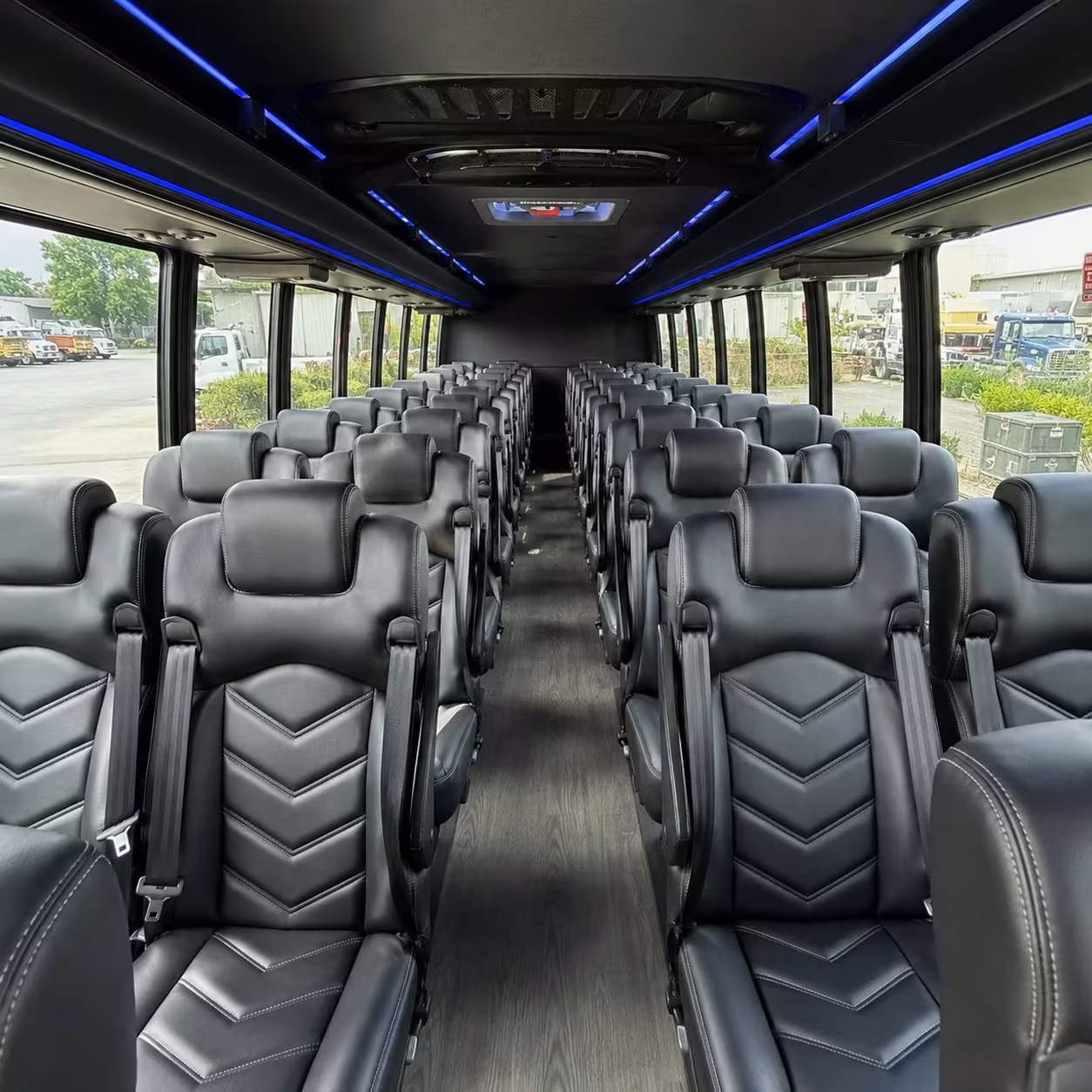 minibus rentals in pharr for smaller prom groups
