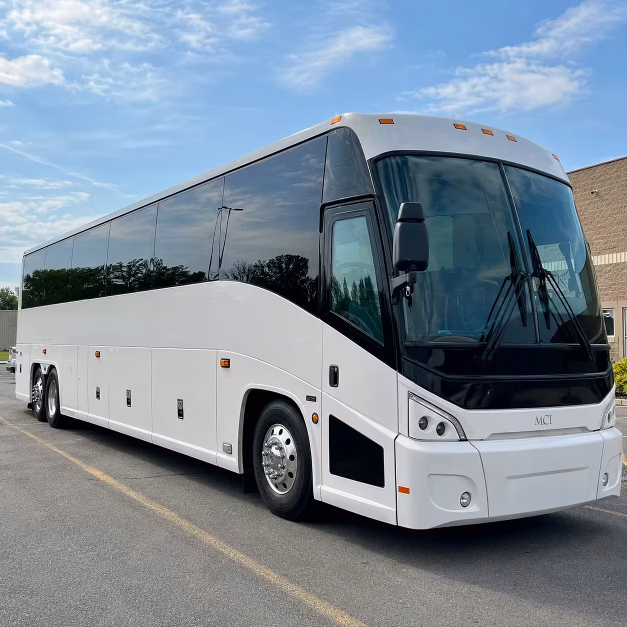 pharr employee shuttle buses for facilities near the bridge